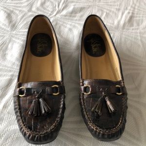 Ladies shoes Life Stride tassel loafers size 8.5 M